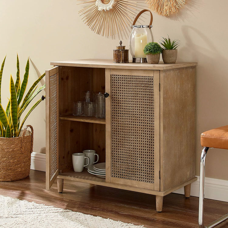 Cómoda Lorenza: Rattan & Madera, Diseño Moderno