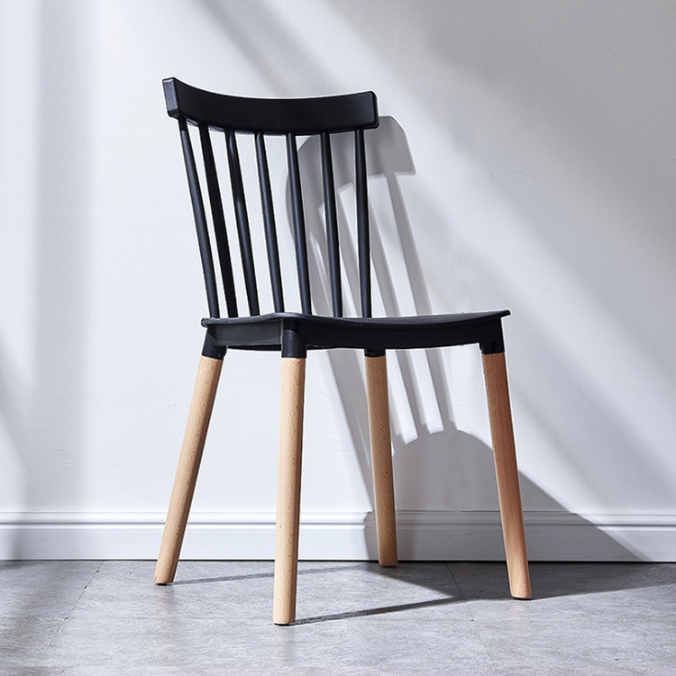 Silla Windsor | Diseño Clásico & Cómodo