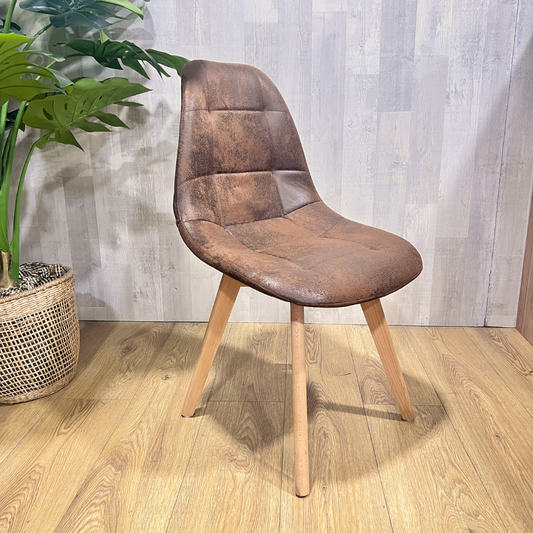 Silla Vorak Antique Café