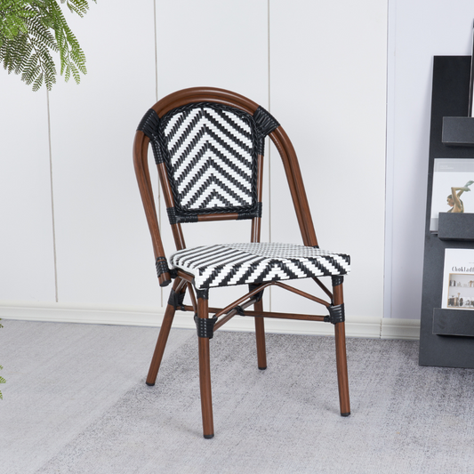 Silla Parisina Irma | Elegancia y confort al aire libre