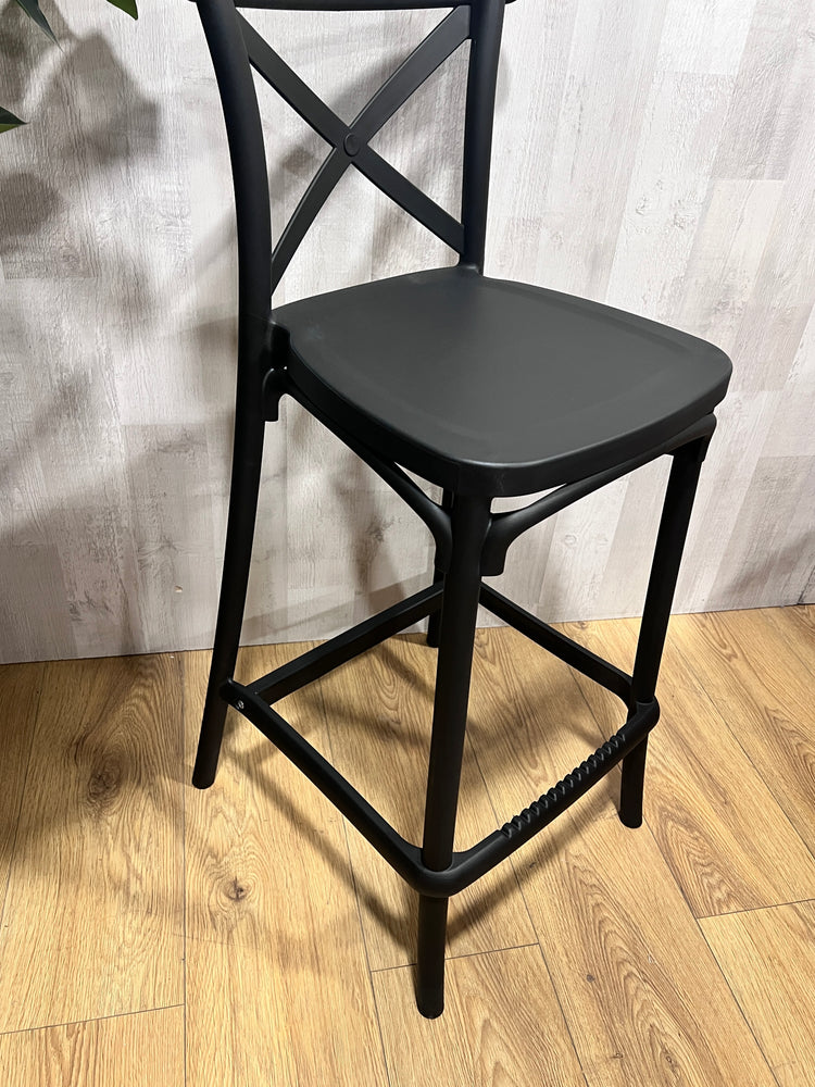 Pack 4 Taburetes Crossback Negro 65 cm | Exterior e Interior