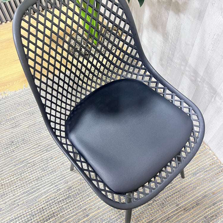 Sillas Grillet | Resistentes y Cómodas | Comedor/Living