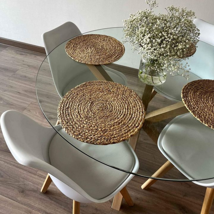 Comedor Mesa Equiz 120cm + 4 Sillas Tulip Blanca | Diseño Elegante