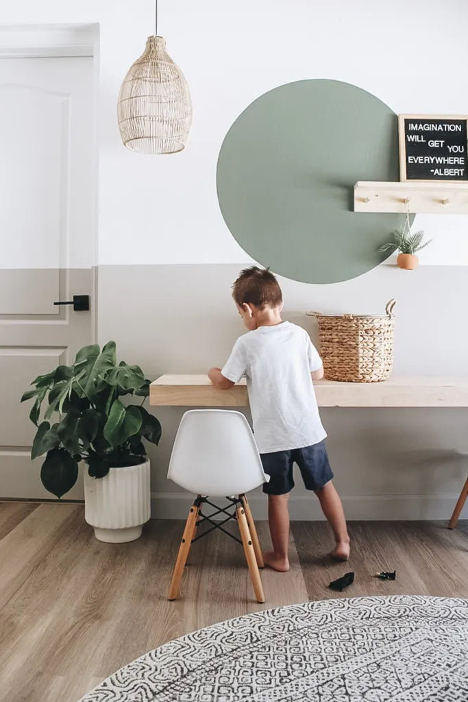 Silla Eames Infantil: Cómoda y Moderna para Niños