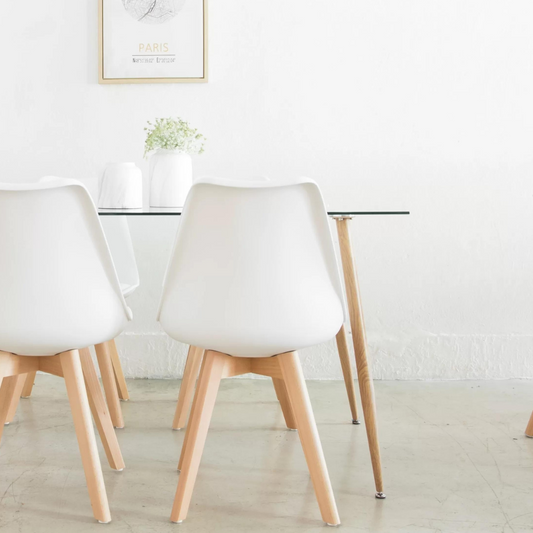 Comedor Minimalista | Mesa Vitreo 120x80 + 4 Sillas Tulip Blancas