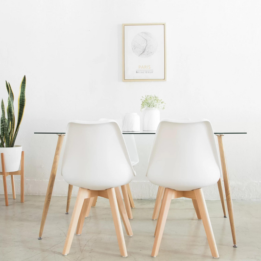 Comedor Minimalista | Mesa Vitreo 120x80 + 4 Sillas Tulip Blancas