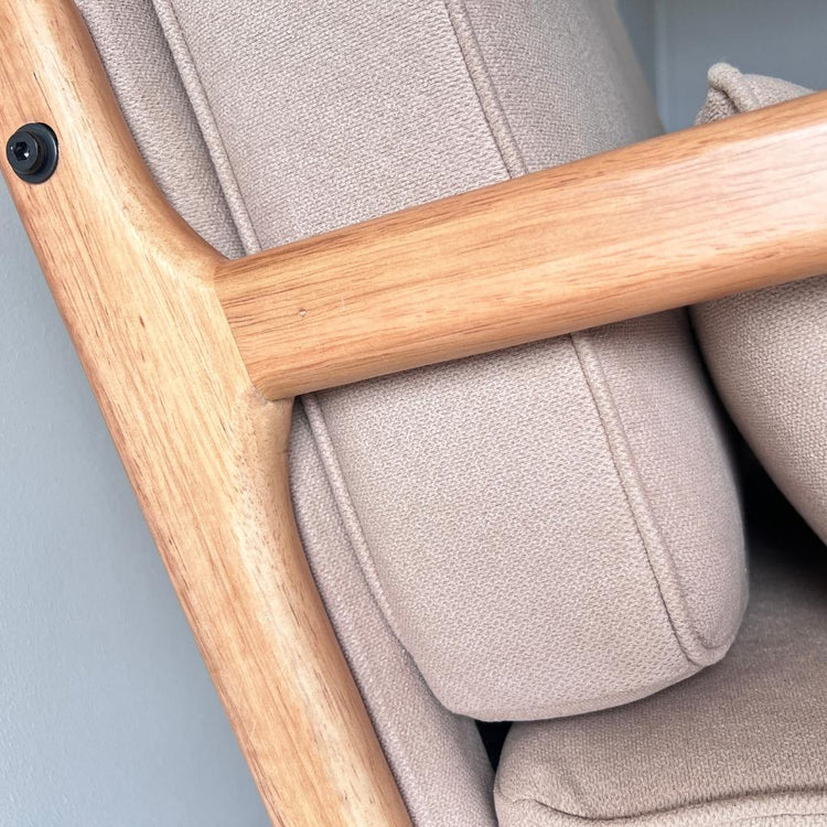 Sillón Andrea Tela Beige | Madera Natural