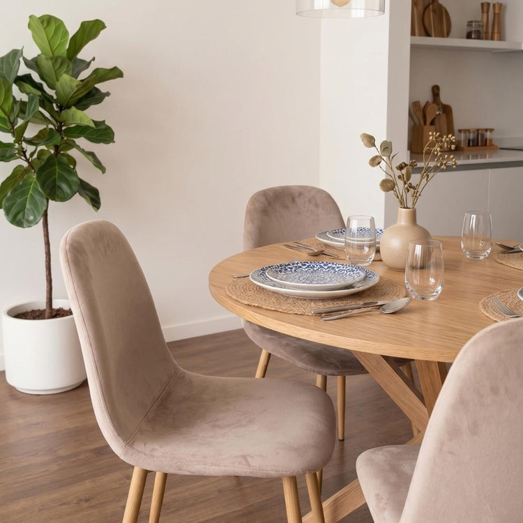 Comedor Mesa Redonda Equiz Wood  100cm + 4 Sillas Isy Arena