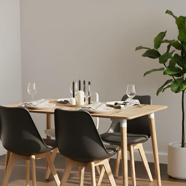 Comedor Mesa Rectangular Alamo 130x80 + 4 Sillas Tulip Negro