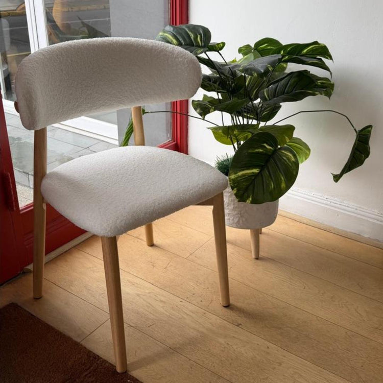 Silla Makena Beige | Madera y Tela