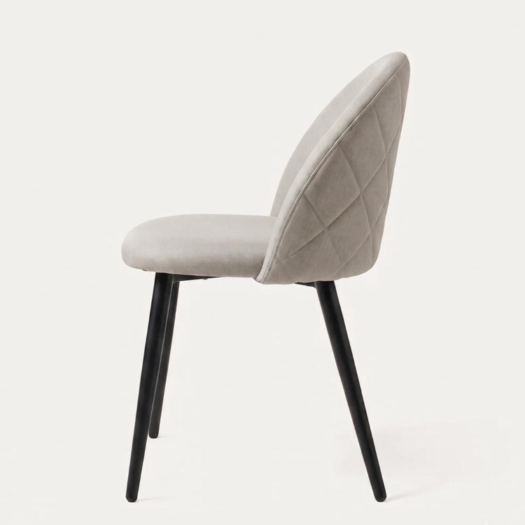 Silla Eloina | Tapizada Lino Arena | Patas Acero Negro