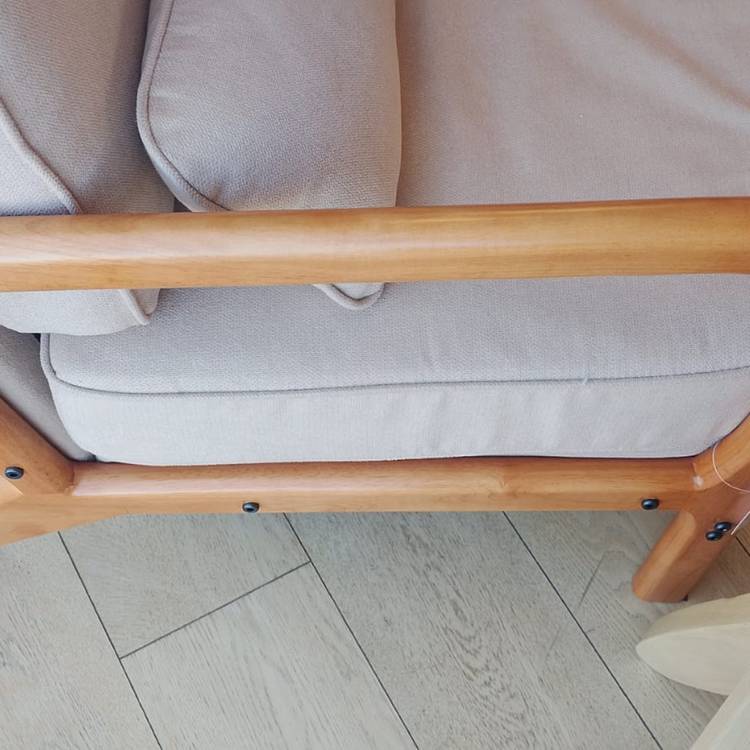 Sillón Andrea Tela Beige | Madera Natural