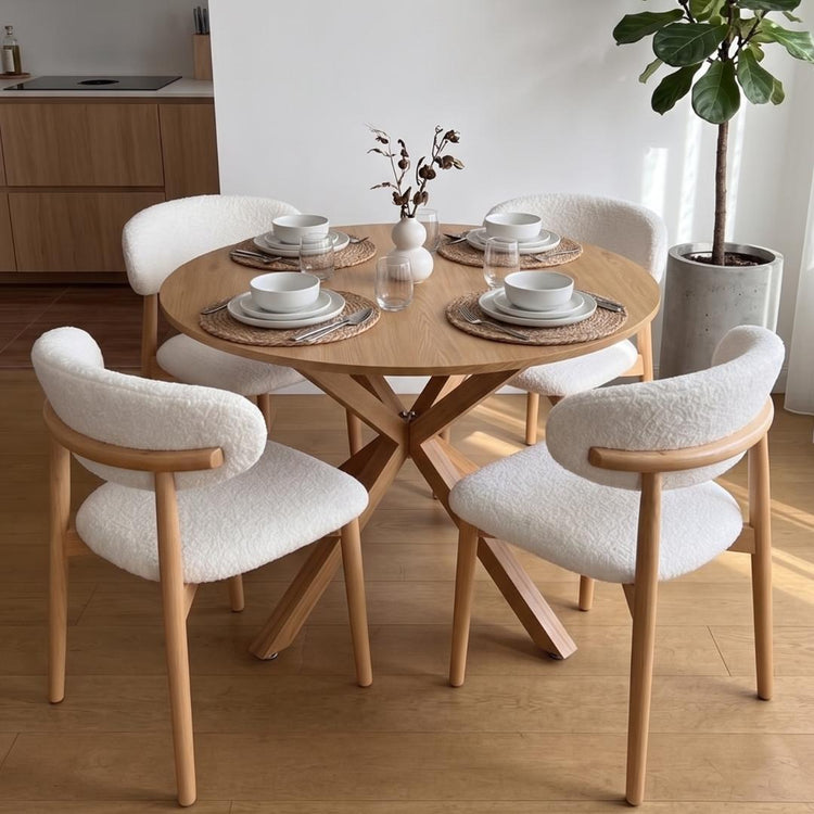 Comedor Mesa Redonda Equiz Wood 100cm | Base X + 4 Silla Makena Blanco Bouclé