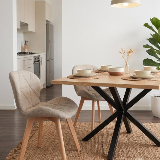 Comedor Mesa Greta Wood 140x90 | Pata Negra + 4 Sillón Rubik Lino Beige