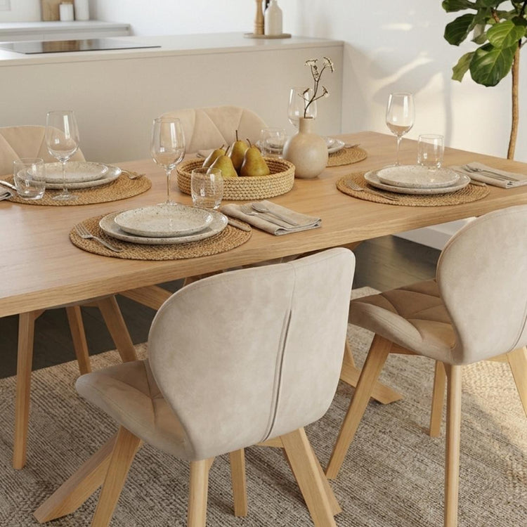 Comedor Mesa Greta Wood 140x90 + 4 Sillón Rubik Velvet Beige