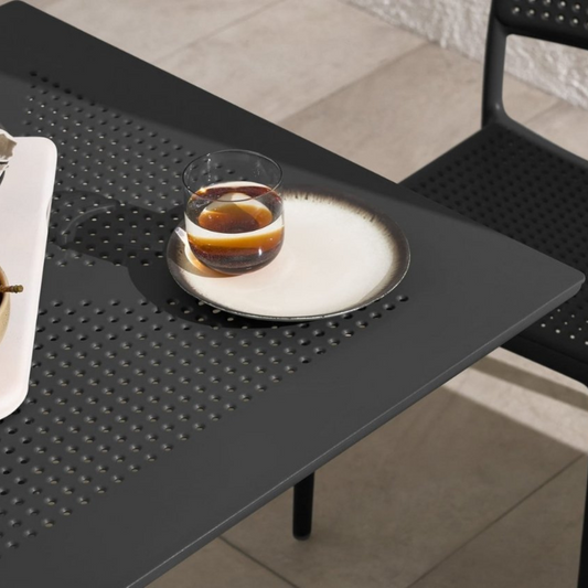 Comedor Moderno para Exterior | Mesa Clip 80x80 + 4 Sillas Bora Negras