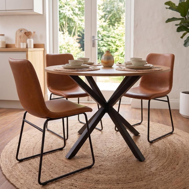 Comedor Mesa Redonda Equiz 100cm Madera | Base X Negro + 4 Sillas Toscana