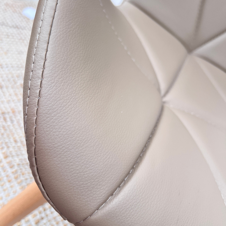 Pack 4 Sillón Rubik Latte | Ecocuero & Madera