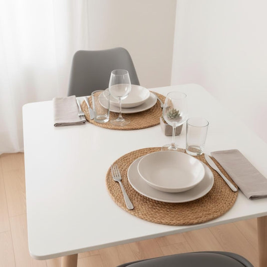 Comedor Mesa Aroa Blanca 80x80 cm + 2 Sillas Tulip Gris