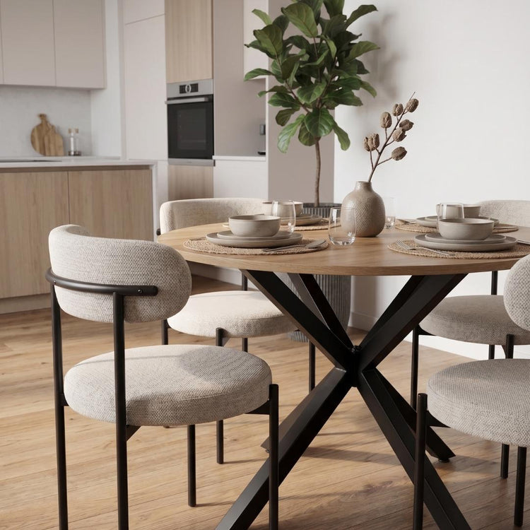 Comedor Mesa Redonda Equiz 100cm Madera | Base X Negro + 4 Sillas Makena Beige