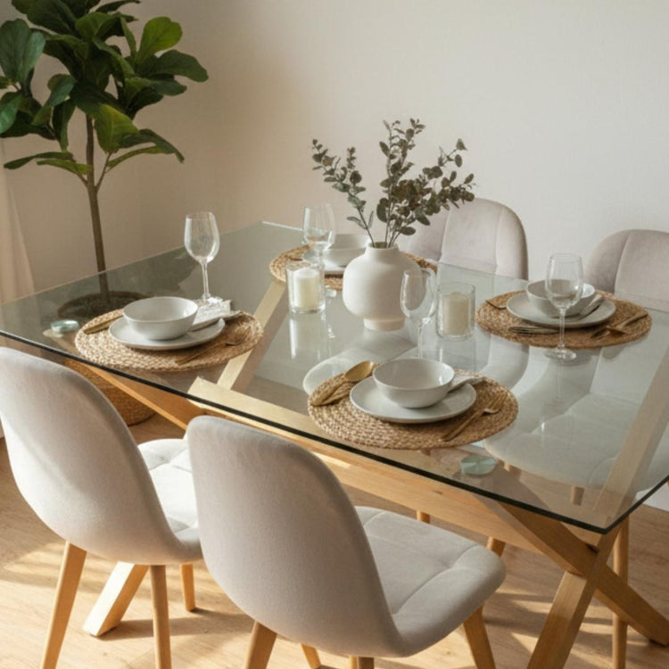 Comedor Mesa Xinia 130x80 + 4 Sillas Vorak Velvet Beige