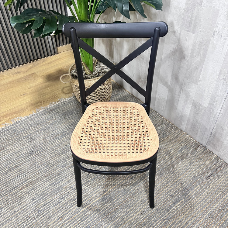 Silla Exterior Valentino | Cómoda, Apilable y Resistente