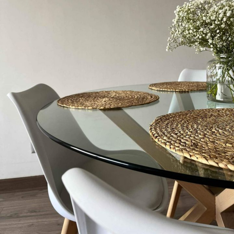 Comedor Mesa Equiz 120cm + 4 Sillas Tulip Blanca | Diseño Elegante