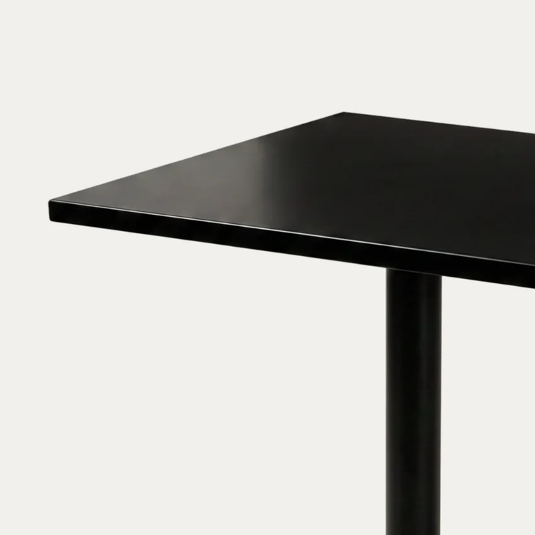 Mesa Industrial Cuadrada Olivia 70x70 | Acero Negro Exterior